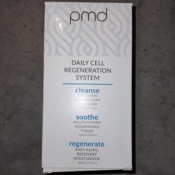 BNIB PMD Daily Cell Regeneration System - Cleanse Soothe Regenerate - Picture 5 of 5